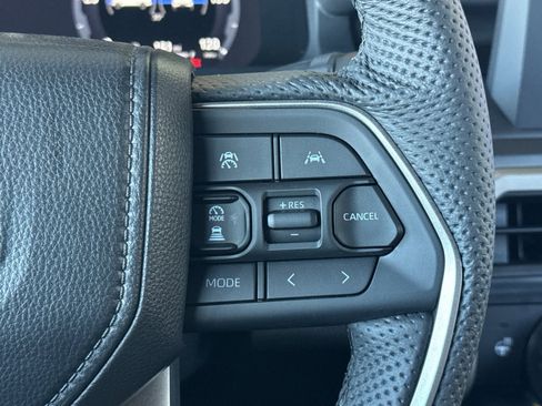 New 2025 Toyota Tacoma TRD Off-Road image 27