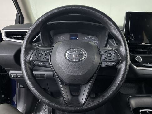 Used 2023 Toyota Corolla LE image 13