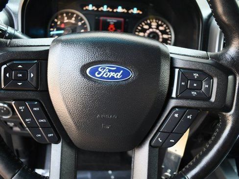 Used 2018 Ford F150 XLT w/ Equipment Group 302A Luxury AWD/4WD image 28