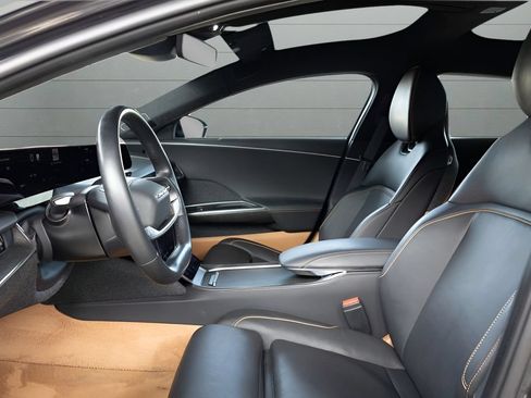 Used 2023 Lucid Air Touring AWD/4WD image 39