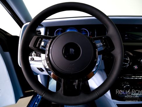 New 2027 Rolls-Royce Phantom Sedan RWD image 15