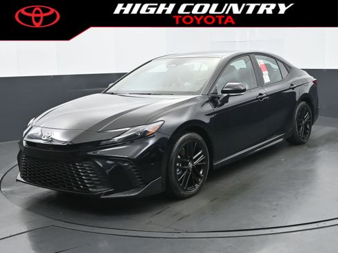 New 2026 Toyota Camry SE image 1