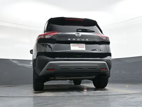 Used 2023 Nissan Rogue SV w/ SV Premium B Package image 35