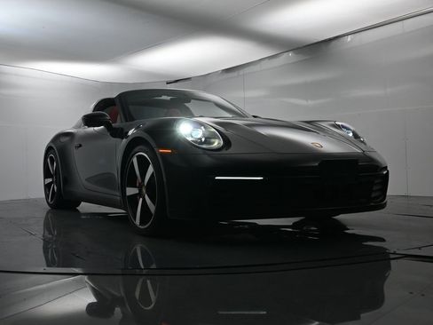 Used 2022 Porsche 911 Targa 4S image 58