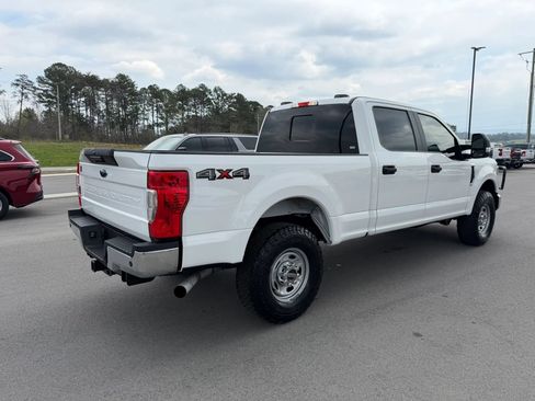 Used 2020 Ford F250 XL w/ Power Equipment Group image 4
