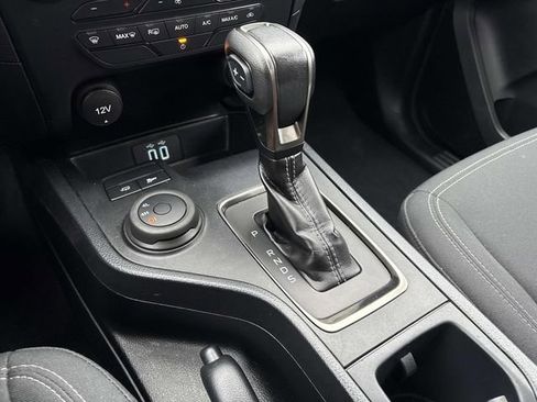 Certified 2022 Ford Ranger XLT w/ Equipment Group 301A Mid image 34