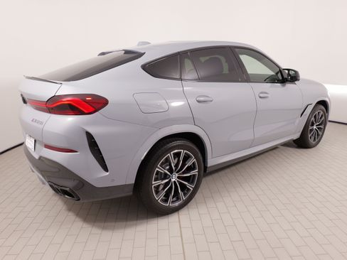 Used 2026 BMW X6 M60i w/ Executive Package AWD/4WD image 12