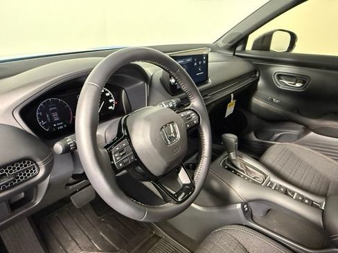 Used 2026 Honda HR-V Sport image 15