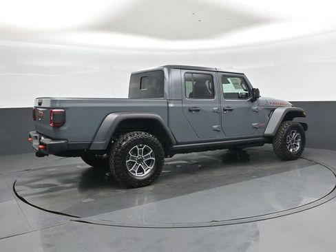 New 2026 Jeep Gladiator Mojave image 3