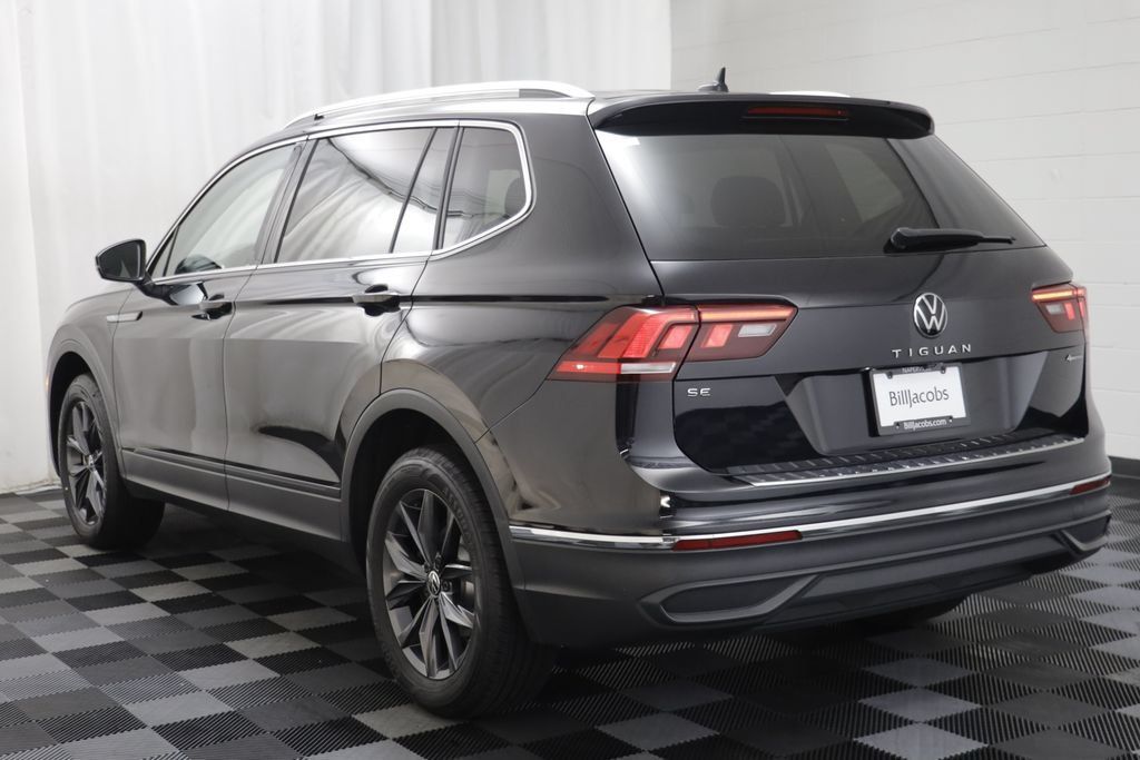 Used 2022 Volkswagen Tiguan SE AWD/4WD image 13