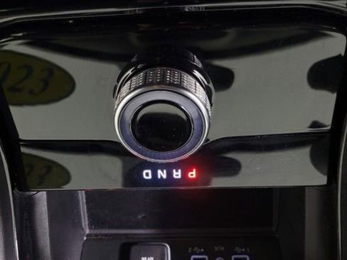 Used 2023 Jeep Grand Cherokee Laredo w/ Luxury Tech Group I image 27