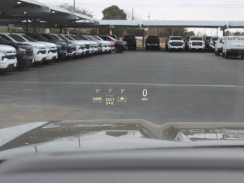 Used 2021 GMC Yukon Denali w/ Denali Premium Package image 31