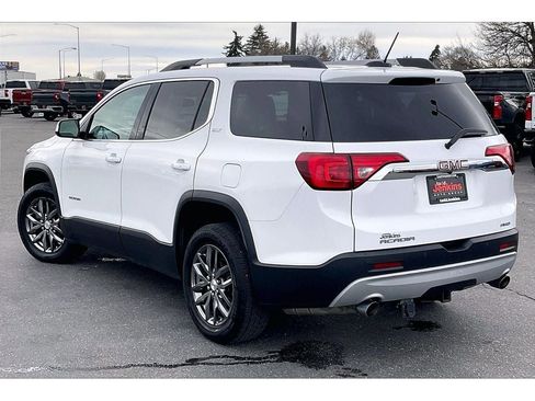 Used 2018 GMC Acadia SLT image 12