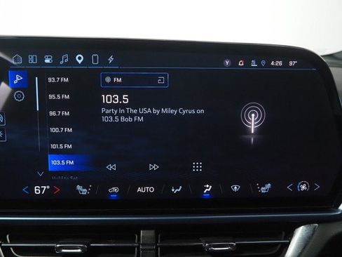 Used 2024 Chevrolet Equinox EV FWD LT w/ 2LT image 35
