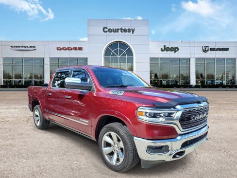 Used 2019 RAM 1500 Limited AWD/4WD image 4