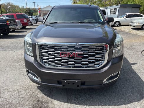 Used 2018 GMC Yukon XL Denali w/ Open Road Package image 3