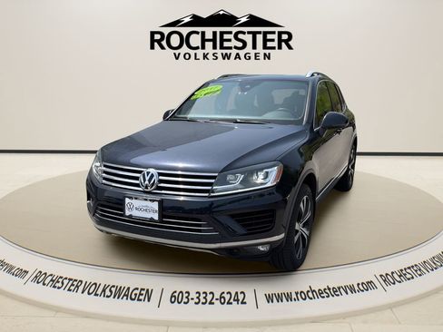 Used 2017 Volkswagen Touareg Wolfsburg Edition AWD/4WD image 1
