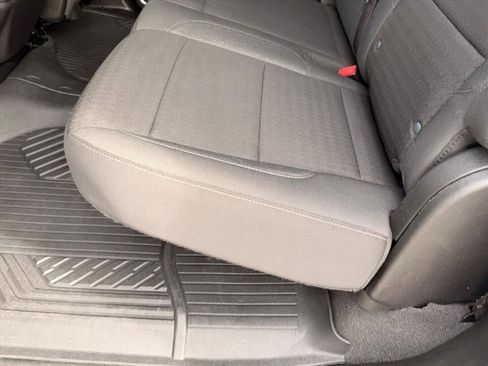 Used 2024 Chevrolet Silverado 1500 LT Trail Boss w/ Convenience Package II image 15