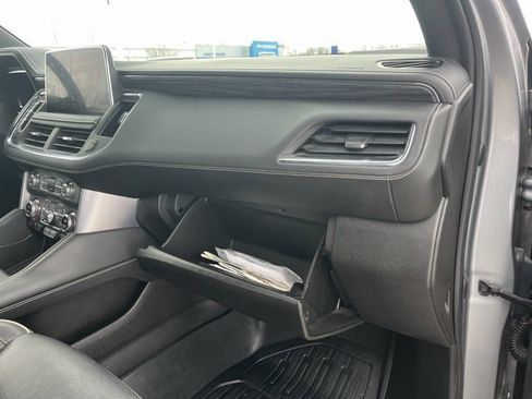 Used 2023 GMC Yukon XL SLT image 54