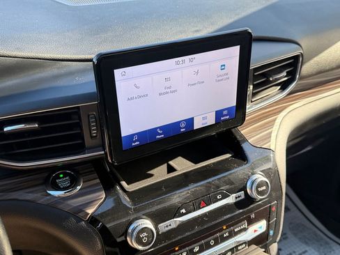 Used 2021 Ford Explorer Limited w/ Hybrid Equipment Group 310A image 25