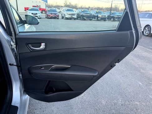 Used 2020 Kia Optima LX image 17