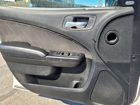 Used 2022 Dodge Charger R/T w/ Blacktop Package image 29