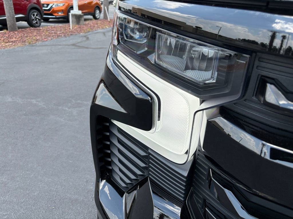 New 2026 Chevrolet Silverado 1500 RST w/ Redline Edition AWD/4WD image 26