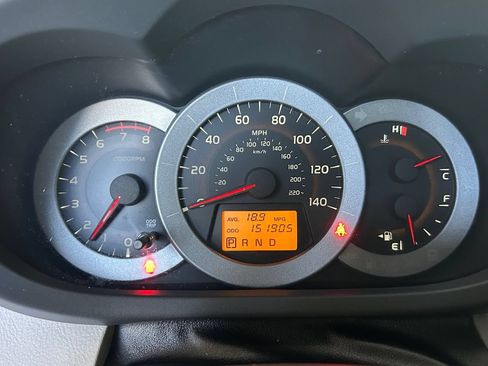 Used 2011 Toyota RAV4 4WD w/ Base L4 Extra Value Pkg image 24