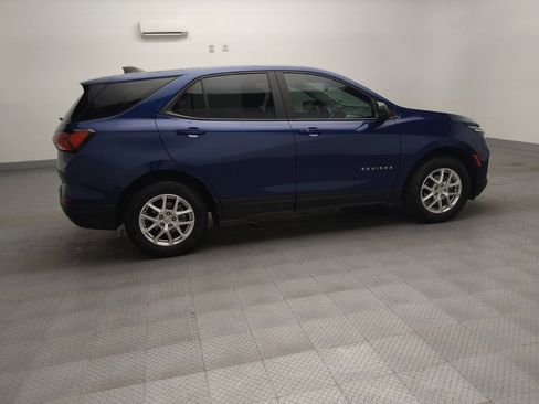 Used 2022 Chevrolet Equinox LS AWD/4WD image 10