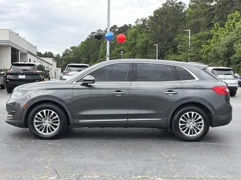 Used 2018 Lincoln MKX Select w/ Select Plus Package FWD image 2