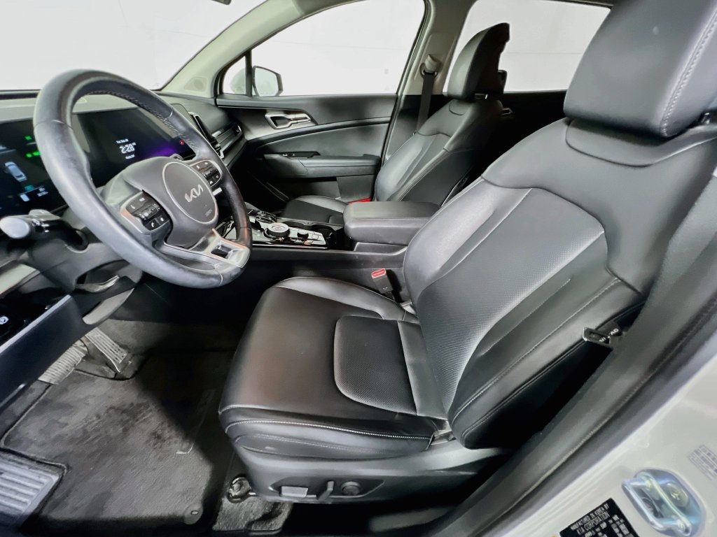 Certified 2023 Kia Sportage EX AWD/4WD image 13
