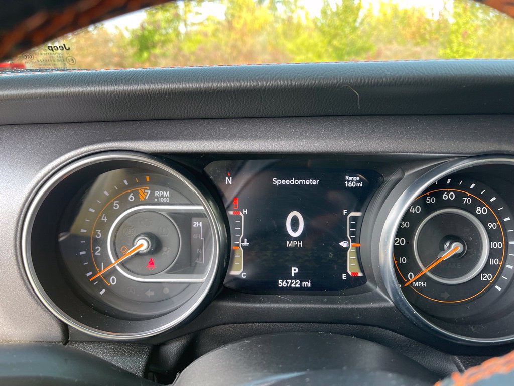 Used 2023 Jeep Gladiator Mojave w/ Cold Weather Group AWD/4WD image 11
