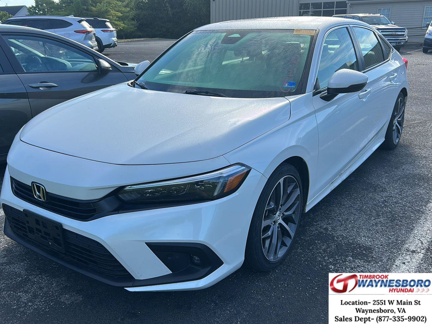 Used 2023 Honda Civic Touring image 1