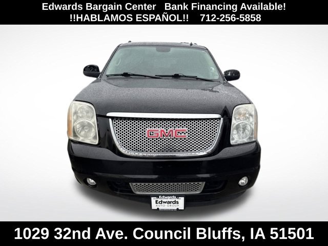 Used 2010 GMC Yukon XL Denali AWD/4WD image 2