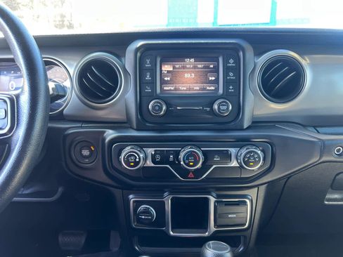 Used 2021 Jeep Gladiator Sport w/ Trailer Tow Package image 23