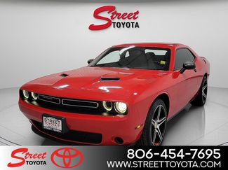 Used 2020 Dodge Challenger SXT video 1