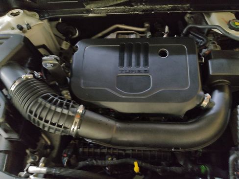 Used 2024 Chevrolet Blazer LT w/ Convenience Package FWD image 30