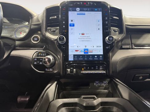 Used 2022 RAM 1500 Limited image 12