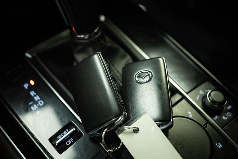 Used 2021 MAZDA CX-30 AWD 2.5 S w/ Premium Package image 24