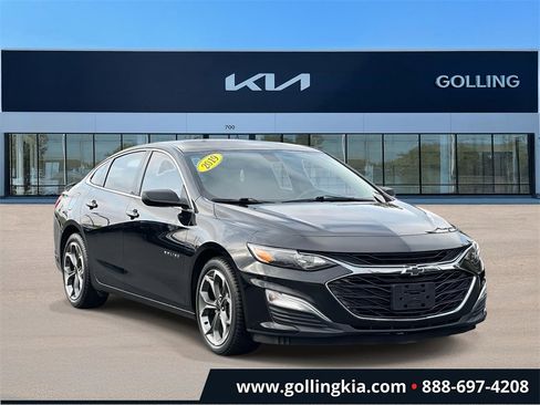 Used 2019 Chevrolet Malibu RS image 1