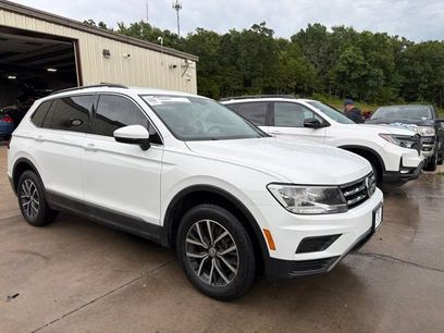 Used 2020 Volkswagen Tiguan SE