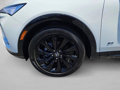 New 2026 Buick Envista Sport Touring w/ Convenience I Package FWD image 10