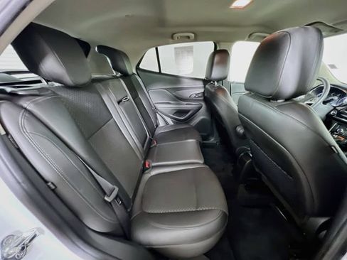 Used 2018 Buick Encore Preferred FWD image 37
