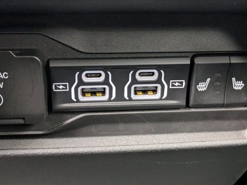 Used 2024 Jeep Grand Cherokee Overland w/ Adv Protech Group III image 14