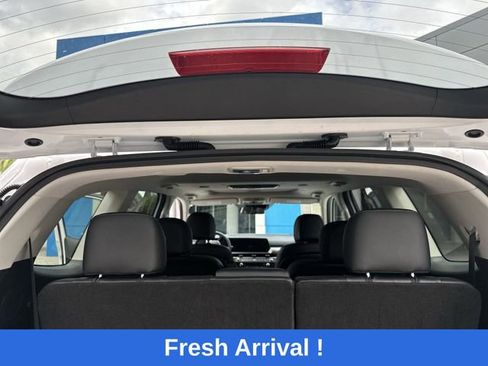 Used 2025 Kia Telluride S FWD image 28