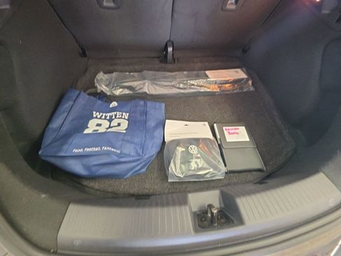 Used 2019 Volkswagen Beetle 2.0T S image 13