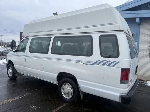 Used 2011 Ford E-350 and Econoline 350 Extended Super Duty w/ PWR Group image 3