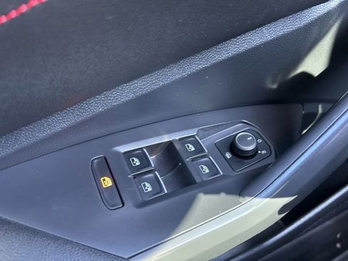 Used 2022 Volkswagen Jetta GLI Autobahn FWD image 32