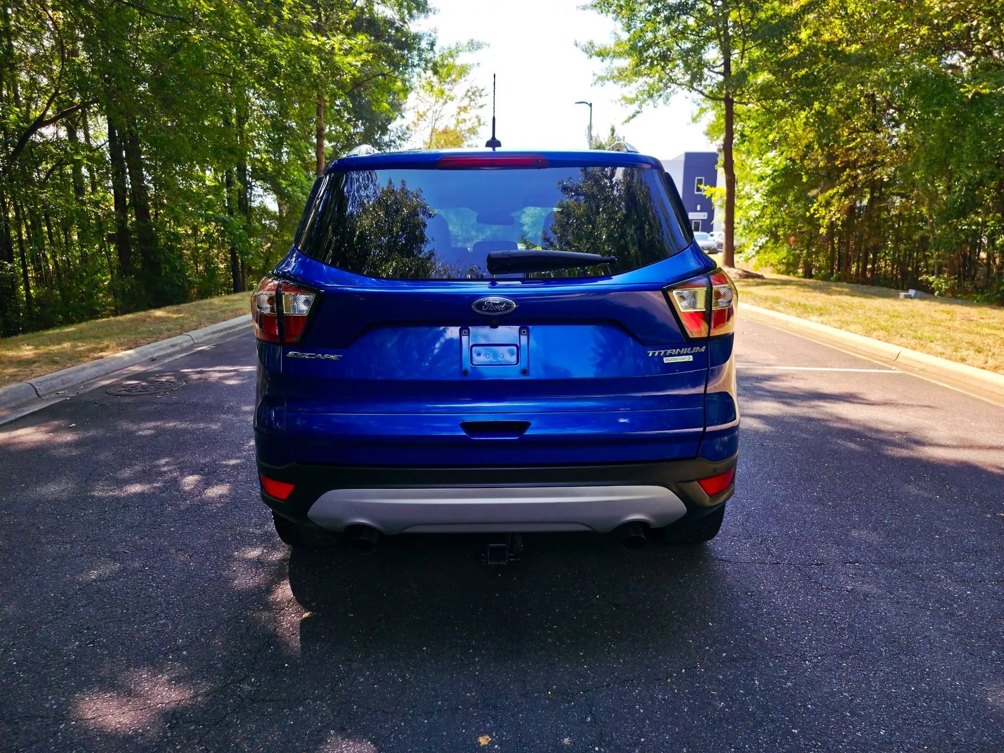Used 2017 Ford Escape Titanium FWD image 4