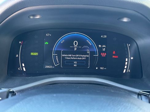 Used 2025 Toyota Camry SE w/ Convenience Package image 21